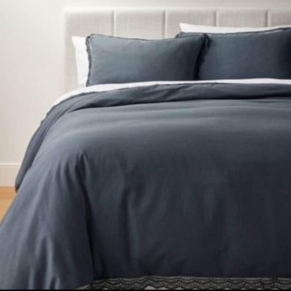 NewFull/Queen Lace Border Cotton Comforter & Sham Set-Threshold w/Studio McGee - Picture 4 of 10